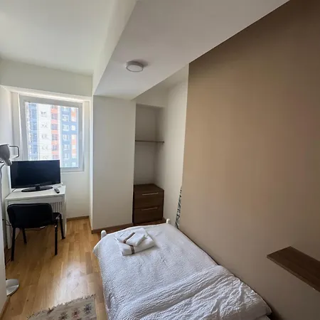 Plava Laguna Апартаменти