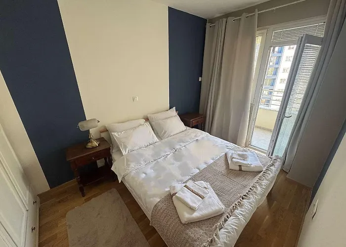 Plava Laguna - Free Parking - 5 Min Center